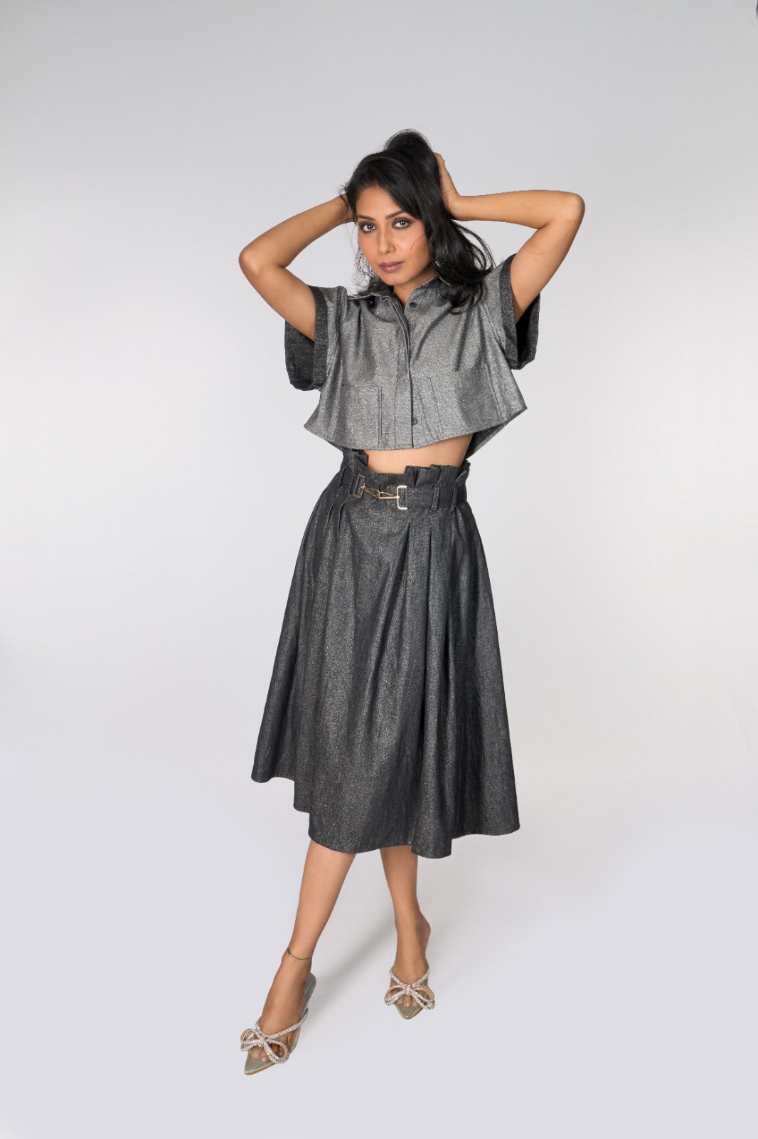 CROPPED SHIRT & POWER PLEATED SKIRT